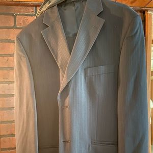 Men’s Suit